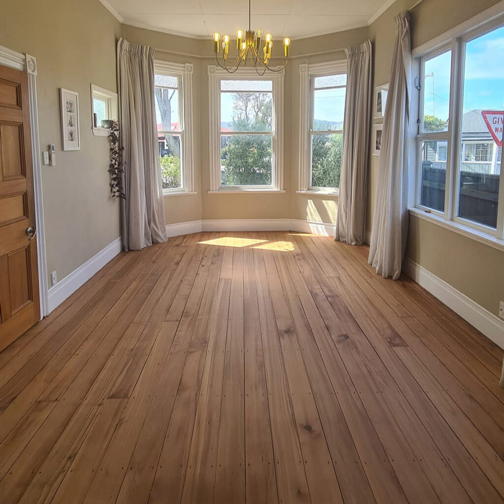 Timber floor sanding in an Auckland villa